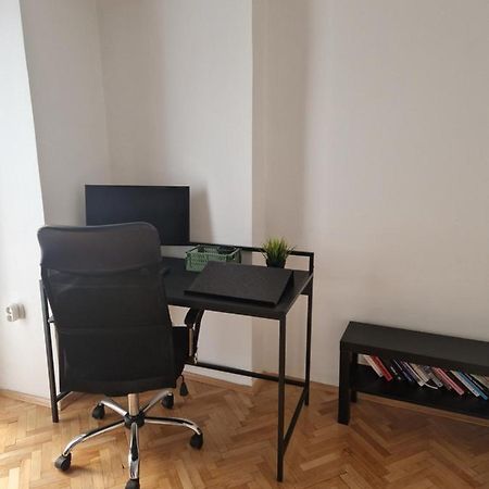 Comfy Center Apartment Скоп'є Екстер'єр фото